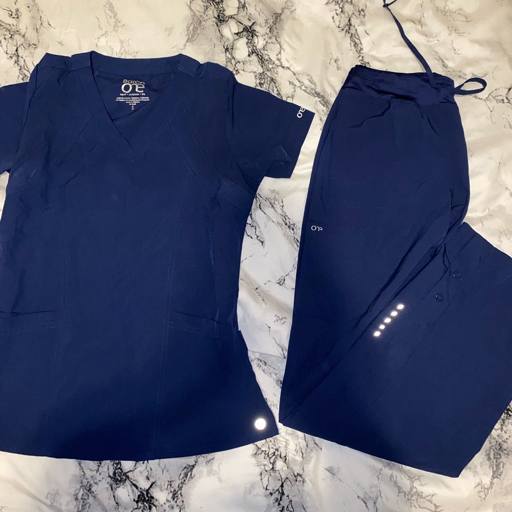 Barco One navy blue scrub set